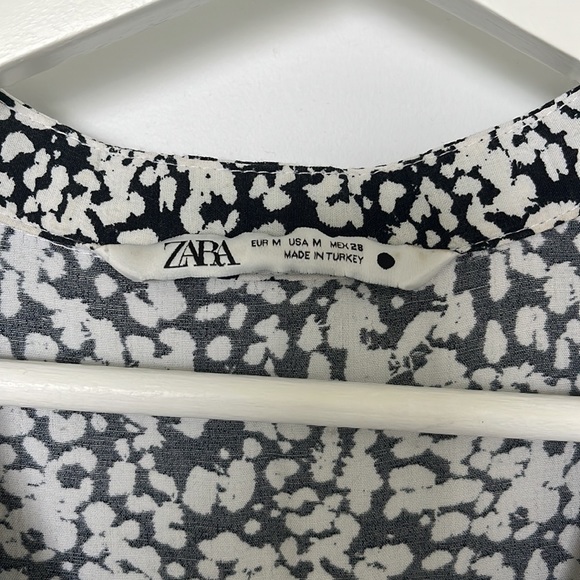 B&W Printed Dress - Picture 6 of 7